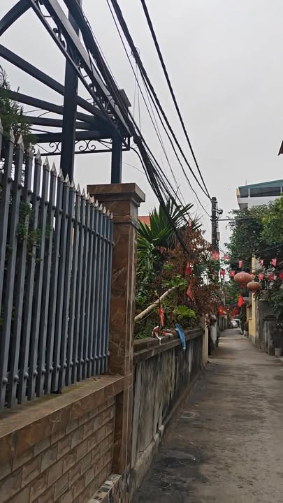 Nhà đẹp 37m² Yên Mỹ, Thanh Trì giá 5 tỷ - Ô tô đỗ cửa, sổ đỏ chính chủ!