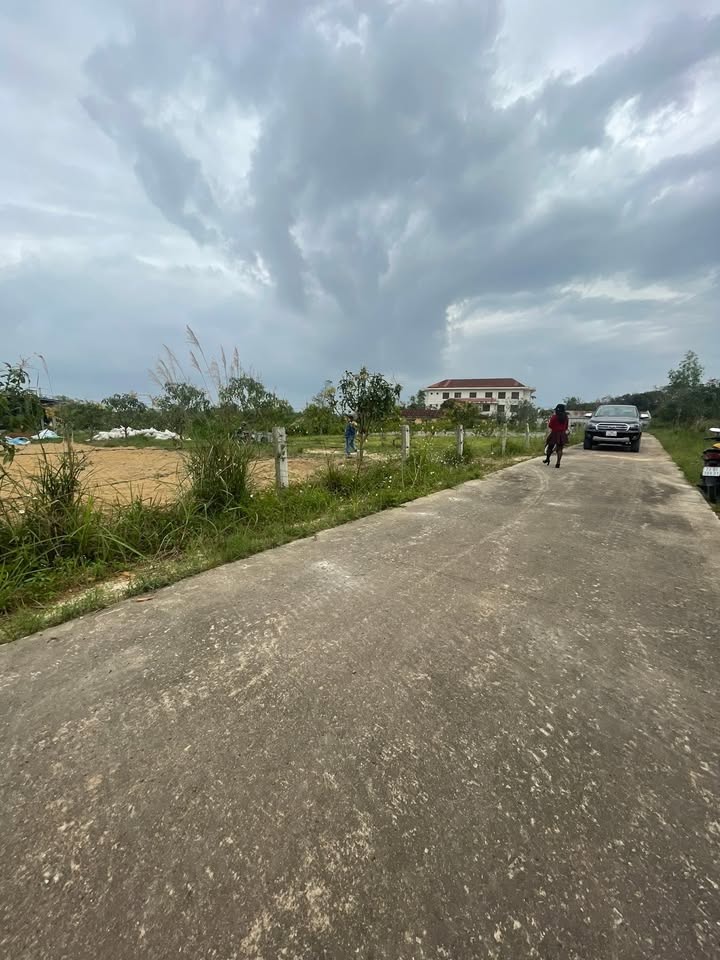 Đất thổ cư xã Lý Trạch 120m² giá thỏa thuận - Đường giao thông bê tông rộng rãi!