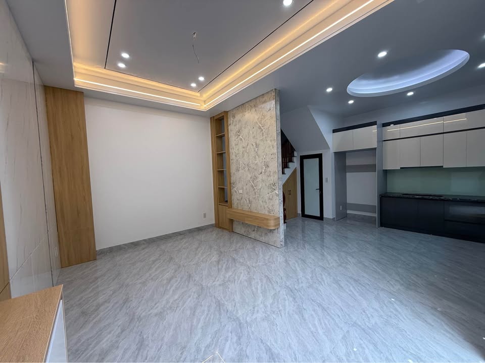 Nhà ở trung tâm phường Trần Lãm 40m² giá thỏa thuận - Sẵn sàng vào ở ngay!