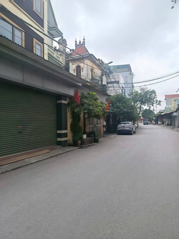 Nhà phố kinh doanh Phù Khê, Từ Sơn, 105m² giá 4 tỷ - Đầu tư sinh lời ngay!