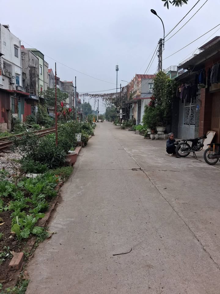 Đất tặng dãy nhà trọ tại Hồng Thái, Việt Yên, 128m² chỉ 2,2 tỷ - Đầu tư sinh lời ổn định!