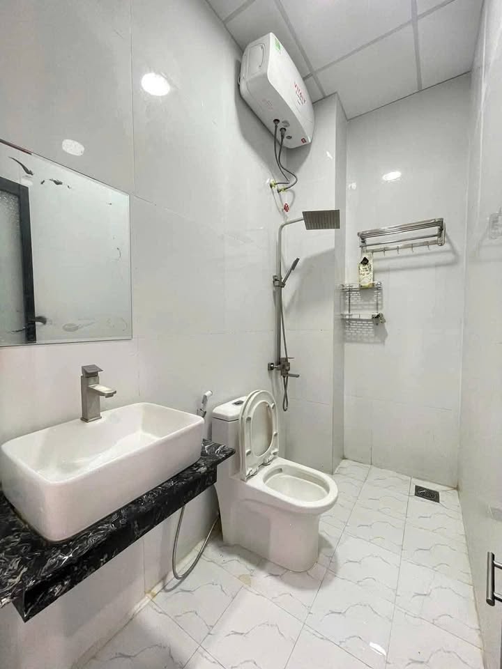 Phòng trọ quận Ngô Mây 25m² giá 3 triệu - Tiện nghi đầy đủ, tự do giờ giấc!