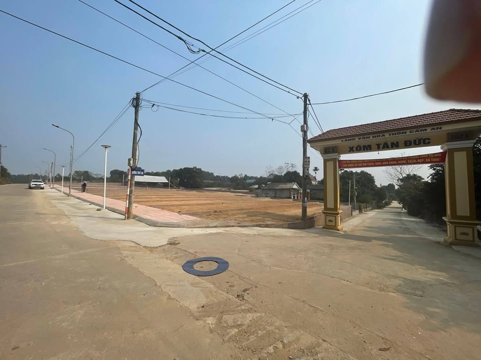 Đất nền đẹp Xã Khánh Hà 100m² giá 900 triệu - Sổ đỏ chính chủ ngay trung tâm!