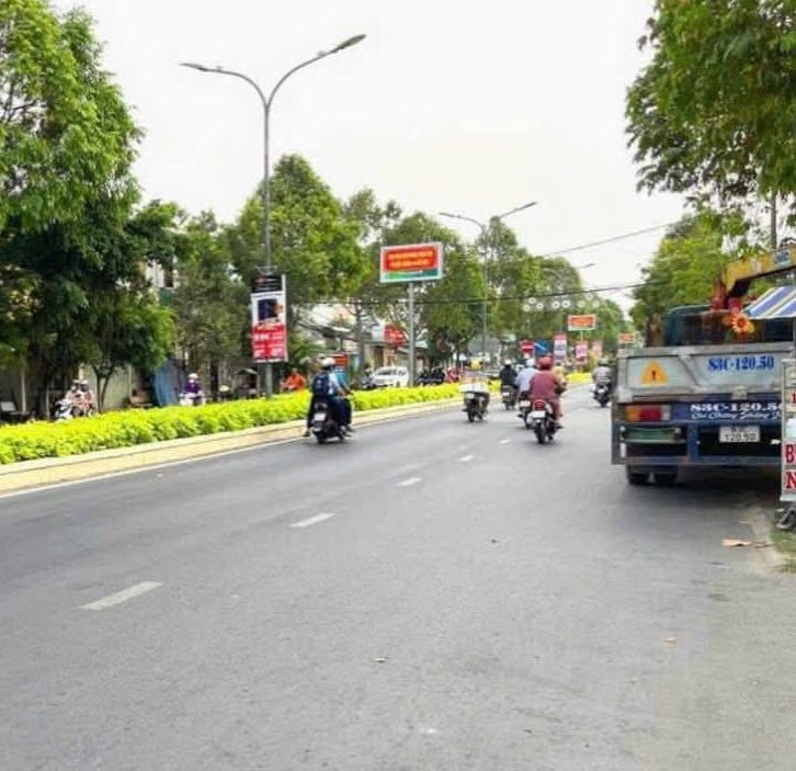 FrontHouse Trần Hưng Đạo Sóc Trăng 150m² giá 2 tỷ - Mặt tiền kinh doanh đắc địa!