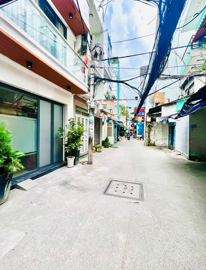 Nhà phố Thị Nghè, Quận Bình Thạnh 42m² giá 6 tỷ - Tiềm năng cho thuê CHDV!
