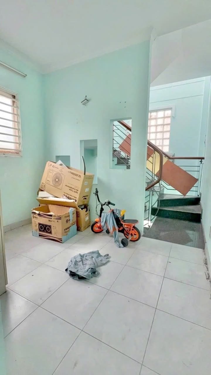 Nhà 5 tầng hẻm xe tải 6m Phú Thọ Hòa Tân Phú giá chỉ 5 tỷ - Kinh doanh cực tốt!