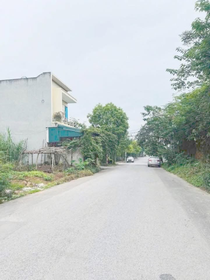 Đất nền góc 2 mặt tiền Đồi Dẫm, Vĩnh Yên 102m² giá 2.2 tỷ - Sổ hồng công chứng ngay!