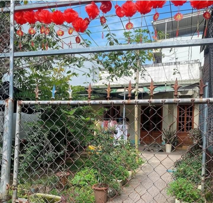 Nhà vườn cấp 4 tại Trung tâm Trần Phú Tài chính 121,4m² giá 1.3 tỷ - Cơ hội đầu tư hấp dẫn!