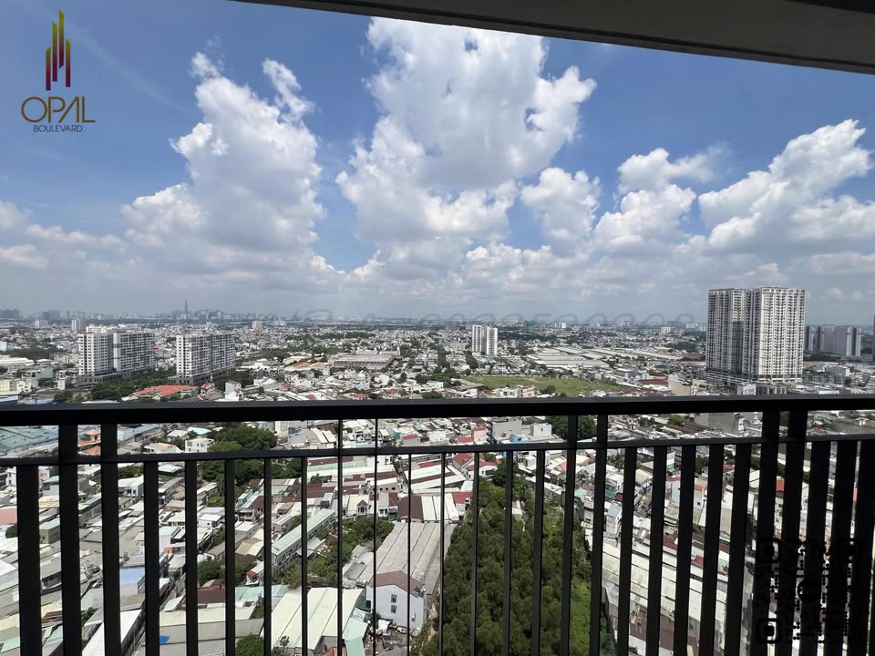 Căn hộ 3PN Opal Boulevard Dĩ An 108m² giá 4.55 tỷ - Hướng Đông Nam, sổ đỏ chính chủ!