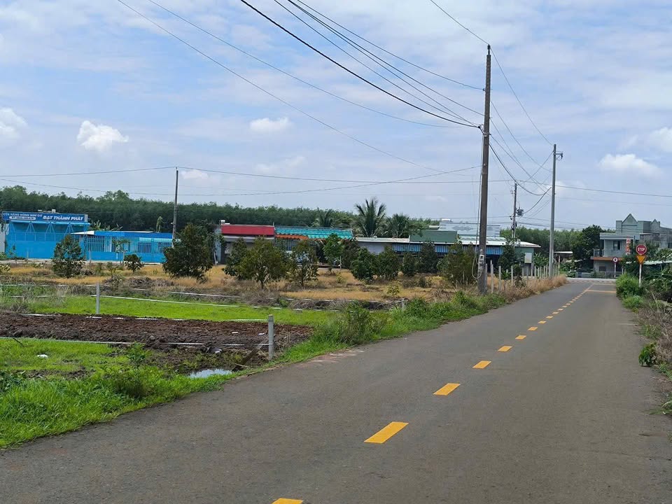 Đất nền 150m² tại Xã Long Tân, Huyện Long Đất - Giá chỉ 820 triệu VND