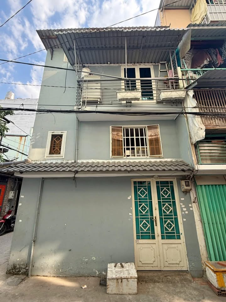 Nhà Căn Góc Đường Số 1, Bình Hưng Hoà A, 20m² - Vị trí gần Chợ Bình Long!