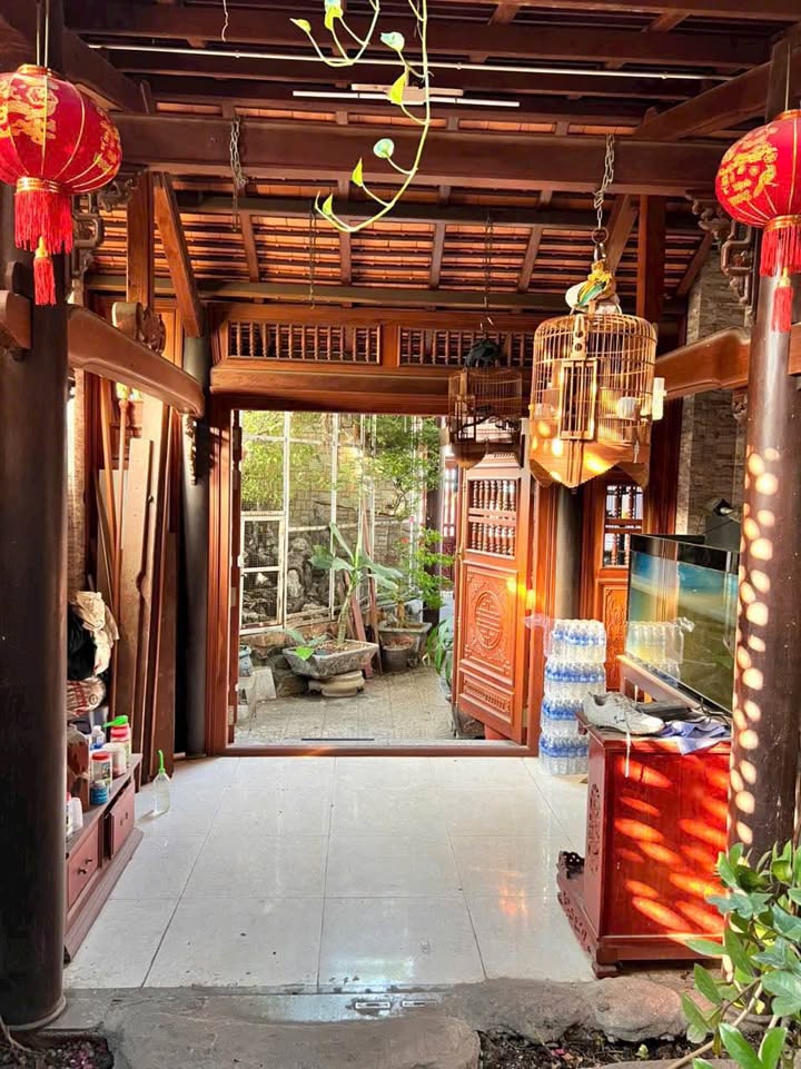 Nhà Gỗ Mặt Tiền Tân Phước Khánh 151m² giá 5.2 tỷ - Siêu phẩm không thể bỏ lỡ!