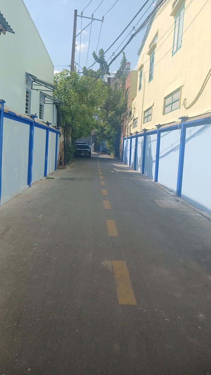 Nhà phố Tân Thới Hiệp, Quận 12, 49m² giá 5 tỷ - Lô góc thoáng mát!