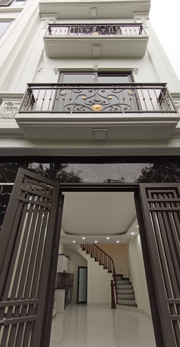 Nhà phố Chúc Sơn, Chương Mỹ 40m² giá 4 tỷ - Vị trí trung tâm thuận lợi!