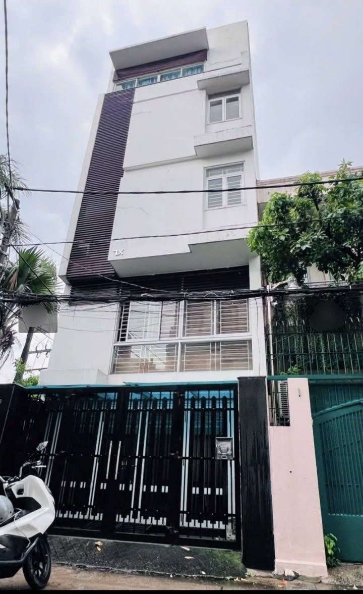 Nhà riêng Hẻm 8m Đường Cách Mạng Tháng 8, Quận 10, 93m² giá 24.5 tỷ - Sổ đỏ chính chủ!