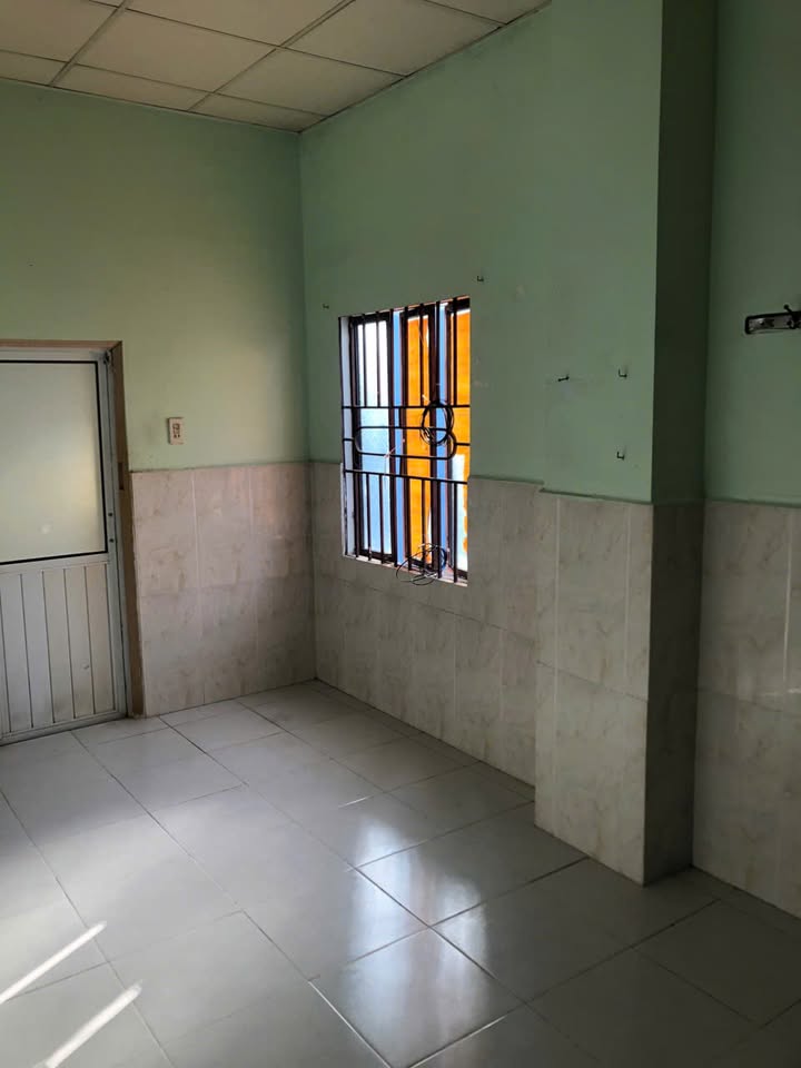 Phòng trọ cho thuê tại Nha Trang 91m² - An ninh tốt, vào ở ngay!