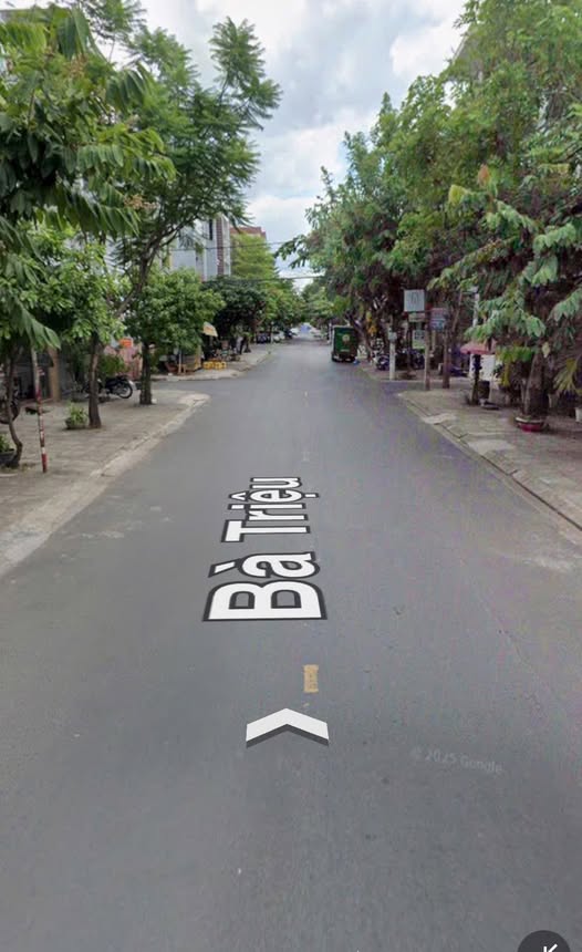 Nhà mặt tiền Bà Triệu, Phường 7, Tuy Hoà 87m² giá 6.45 tỷ - Vị trí đắc địa gần biển!