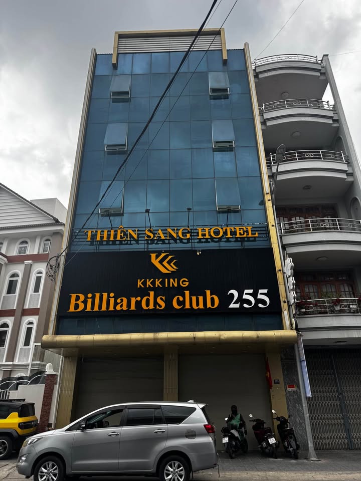 Tòa nhà kinh doanh Đường 3, Quận 3, 200m² giá 50 tỷ - Cơ hội đầu tư tuyệt vời!