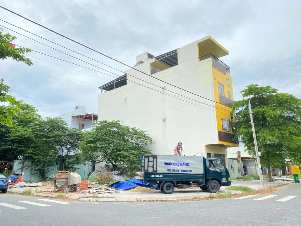 Bán góc 2 mặt tiền đường Vũ Thành Năm và Nguyễn Mỹ - Hòa Xuân 268m² giá 18.76 tỷ - Cơ hội đầu tư lý tưởng!