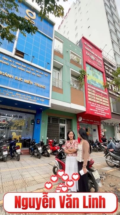 Nhà phố mới tại Đường Nguyễn Văn Linh, Quận Hải Châu - 50m² giá 4 tỷ - Full nội thất, dọn vào ở ngay!