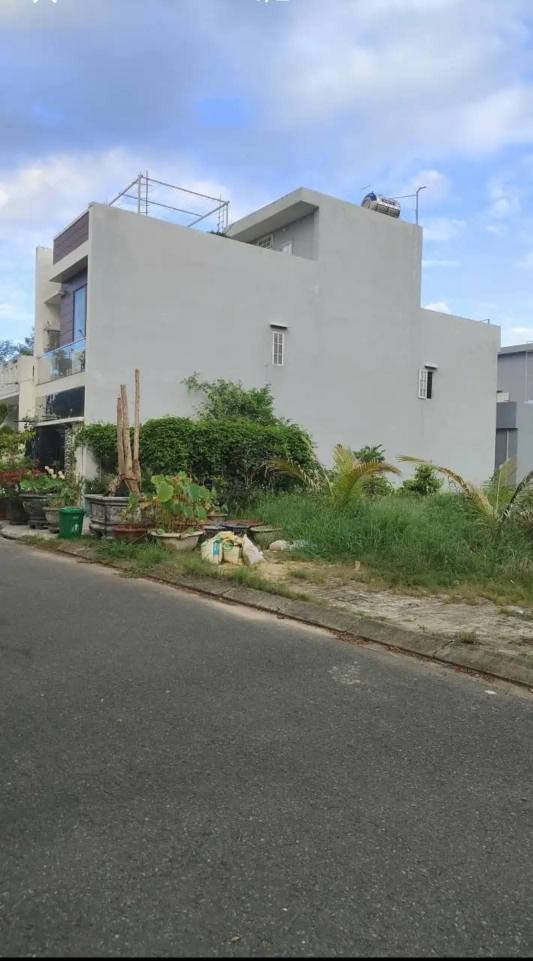 Đất nền khu tái định cư Tân Trà - Đà Nẵng, 90m² giá 4 tỷ - Cách biển vài bước chân!