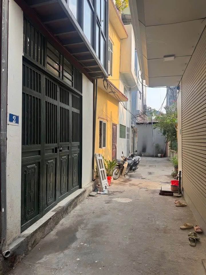 Nhà riêng 3 tầng tại Thọ Am, Liên Ninh 44m² giá 5.6 tỷ - Sẵn sàng ở ngay!