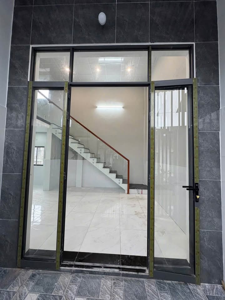 Nhà kiên cố Hòa Khánh 50m² giá 1.35 tỷ - Đầu tư sinh lời ngay!