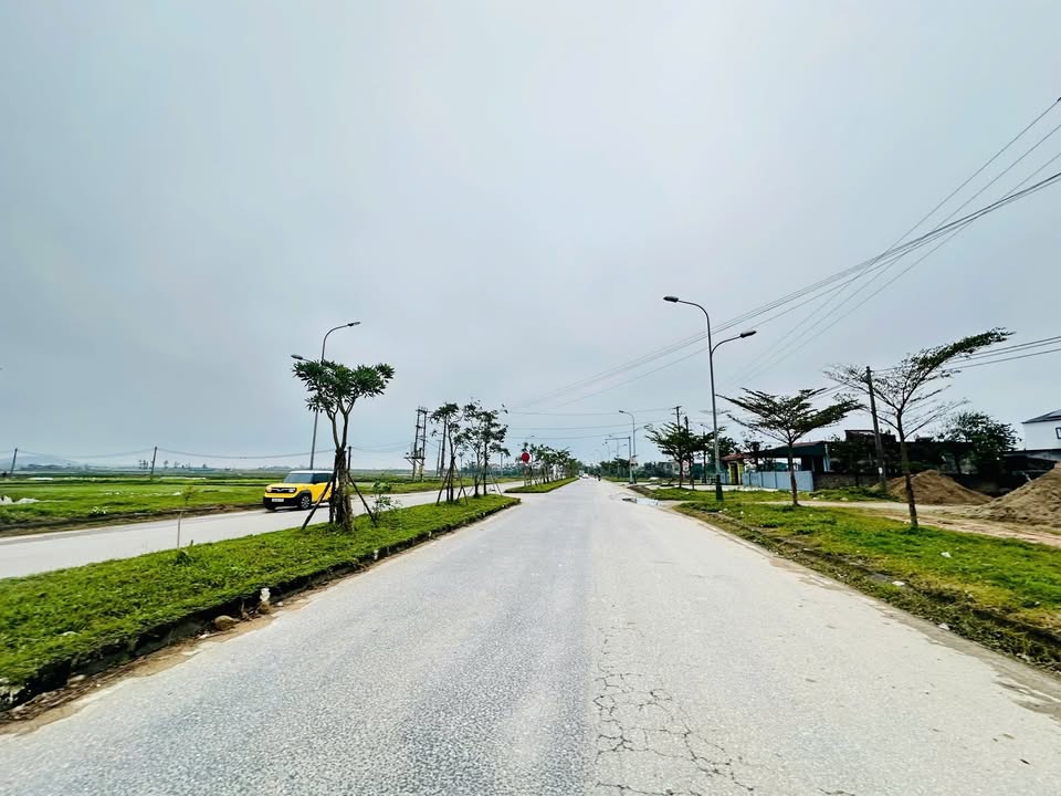 Đất Liên Công Đồng Môn mặt đường Ngô Quyền 245m² giá 5.9 tỷ - Đầu tư sinh lời hấp dẫn!