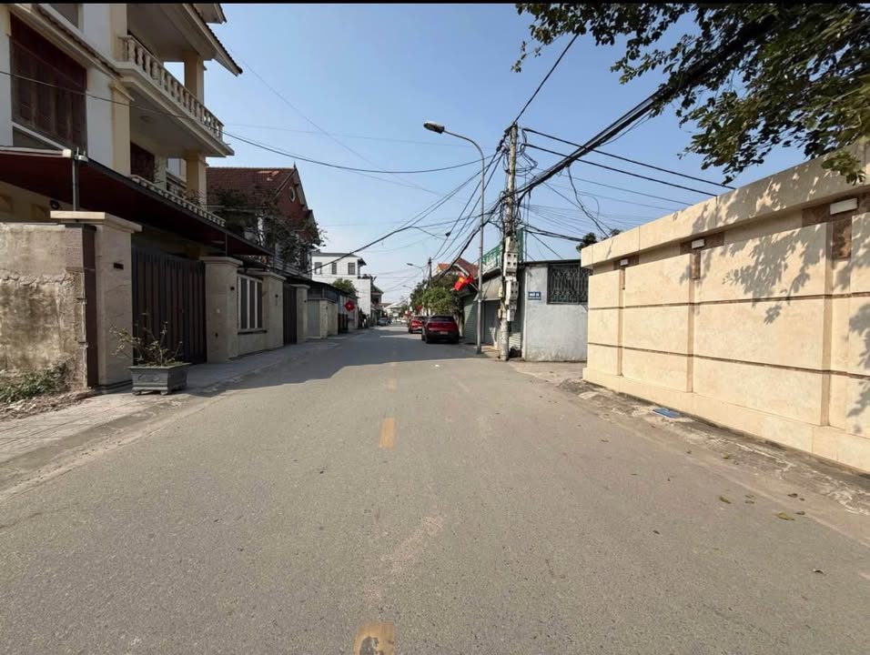 FrontHouse mặt đường Hoàng Trọng Trì 53m² giá 3 tỷ - Cơ hội đầu tư tuyệt vời!