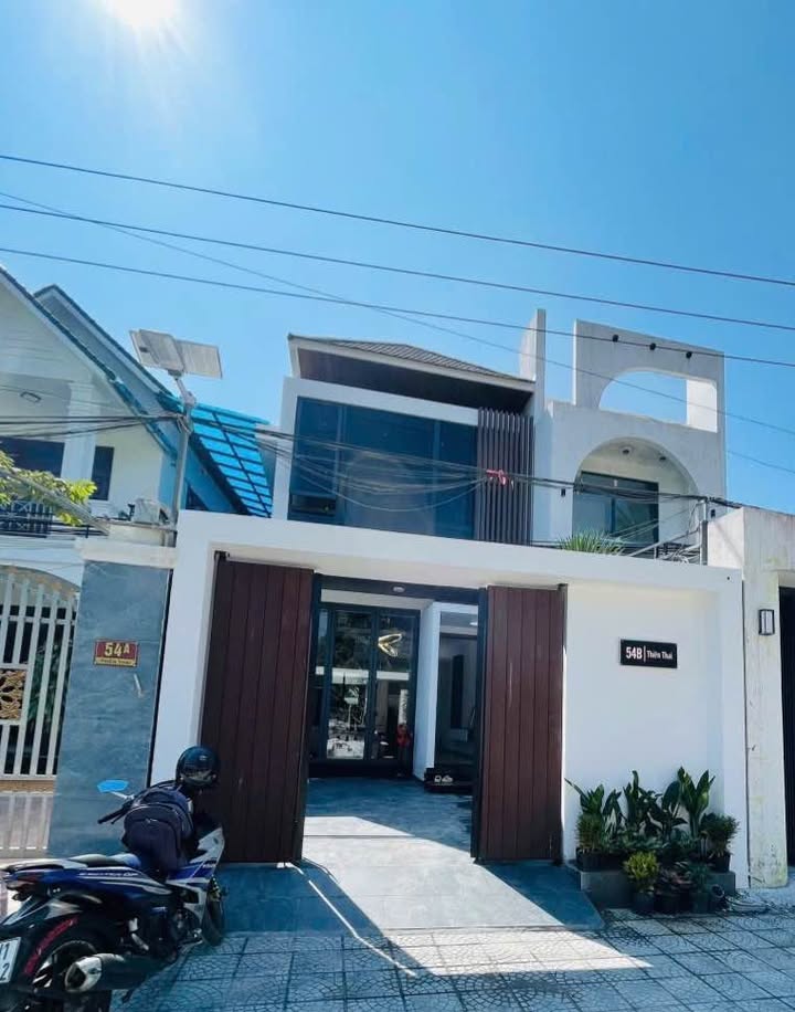 Nhà 2 Tầng Mặt Tiền Đường Thiên Thai, 133m² giá 3.85 tỷ - Vị trí đẹp, không lụt!