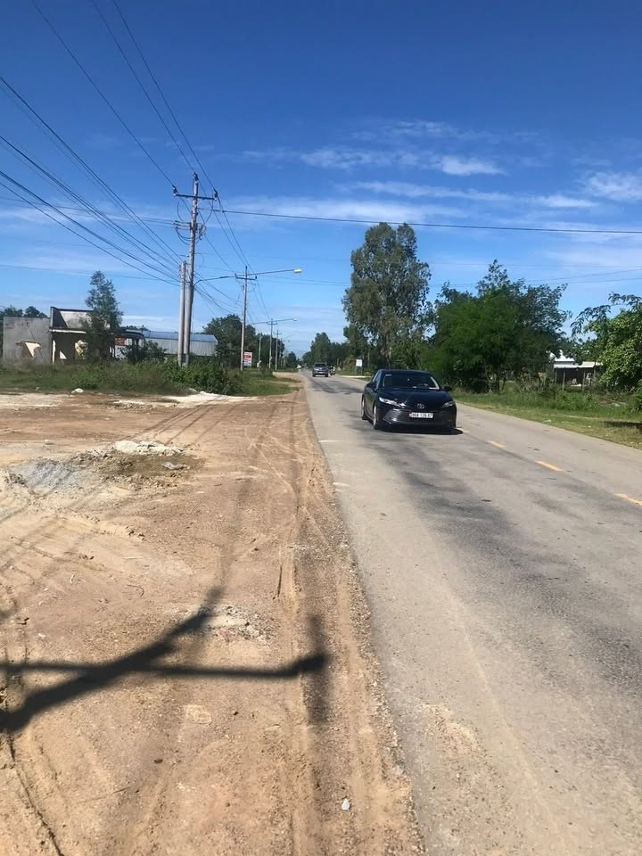 Đất nền Huyện Hàm Tân 6,8 ha giá thỏa thuận - Cơ hội đầu tư sinh lời!