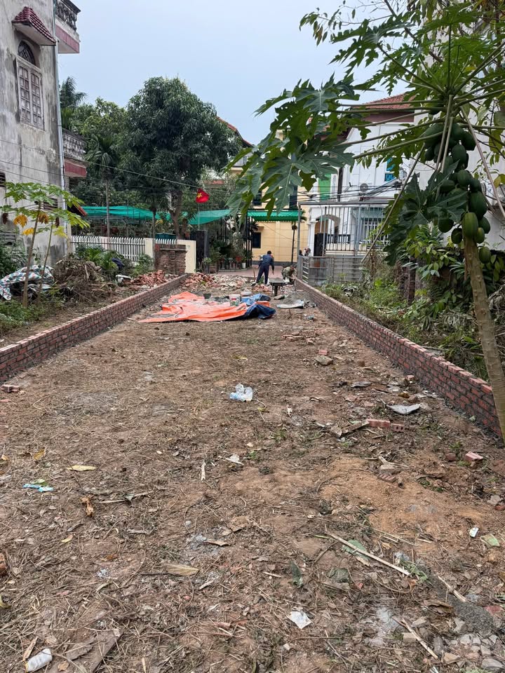 Đất nền Vĩnh Yên 102m² giá thỏa thuận - Đường Mê Linh, ô tô tránh thoải mái!