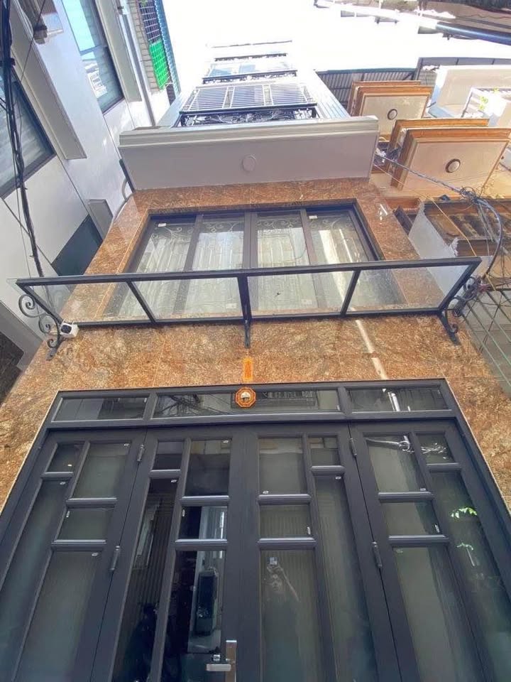 Nhà riêng Tô Vĩnh Diện, Thanh Xuân 42m² giá 8.5 tỷ - Sẵn sàng vào ở ngay!