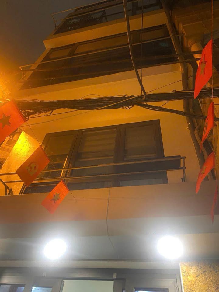 Nhà riêng Vân Hồ 25m² giá thỏa thuận - Lô góc 2 mặt thoáng, kinh doanh tốt!