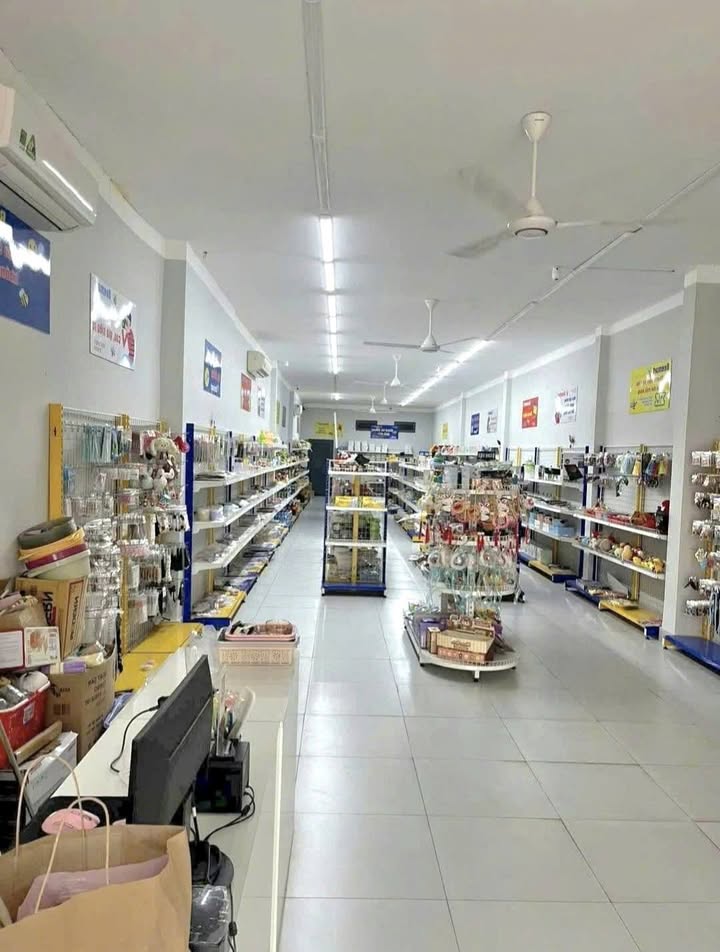 FrontHouse tại AEON Celadon Bình Tân 96.6m² giá 8 tỷ - Mặt tiền kinh doanh sầm uất!