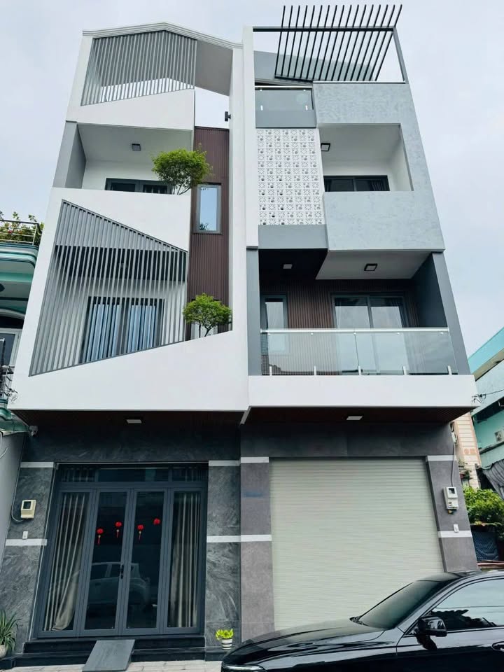 Nhà mặt tiền kinh doanh Trần Thủ Độ, Tân Phú 44m² giá 8.9 tỷ - Đầu tư sinh lời!