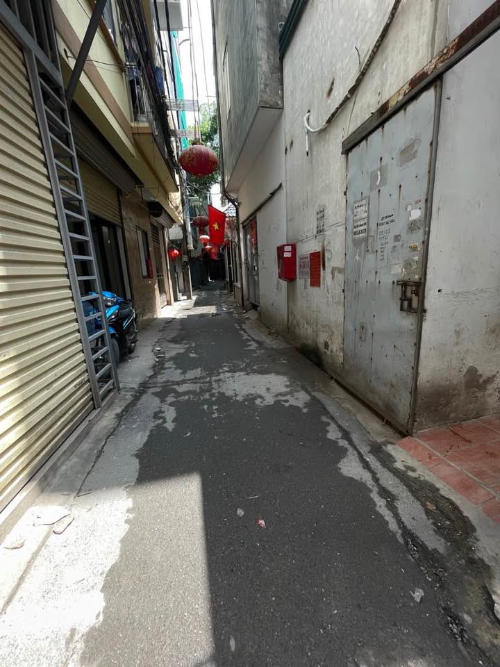 Nhà 5 tầng Phú Đô, Nam Từ Liêm 150m² giá 8.1 tỷ - Sổ đỏ chính chủ