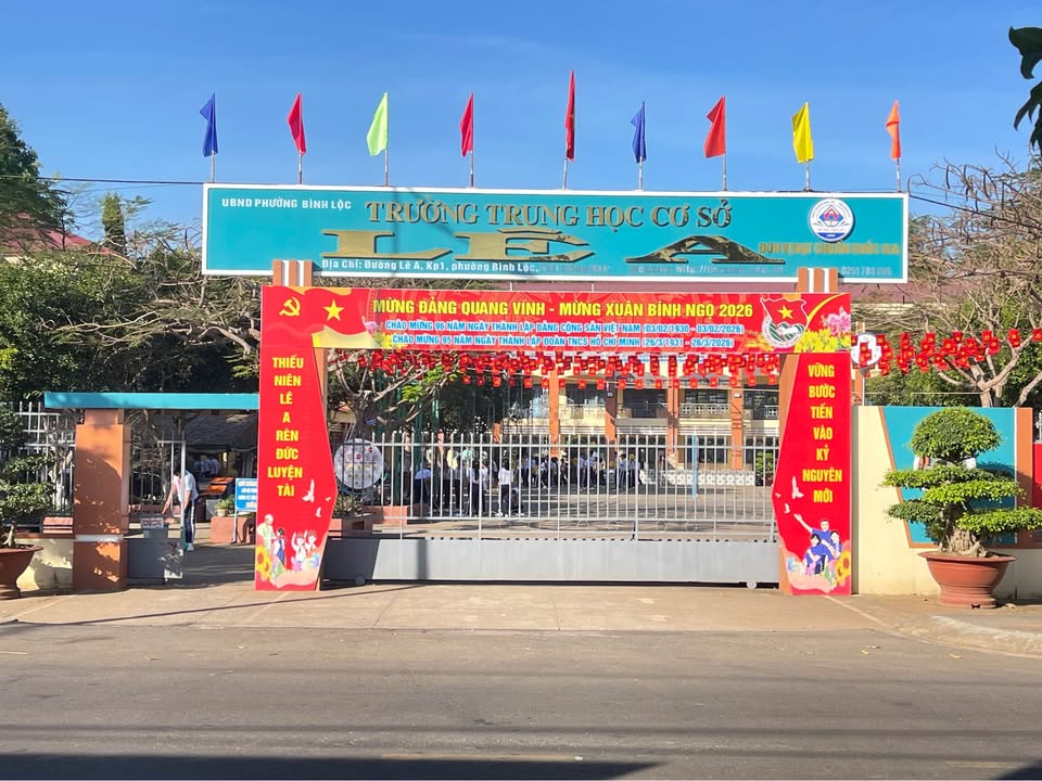 Đất nền Bình Lộc, Long Khánh 135m² giá 990 triệu - Sổ đỏ chính chủ, gần chợ và trường học!