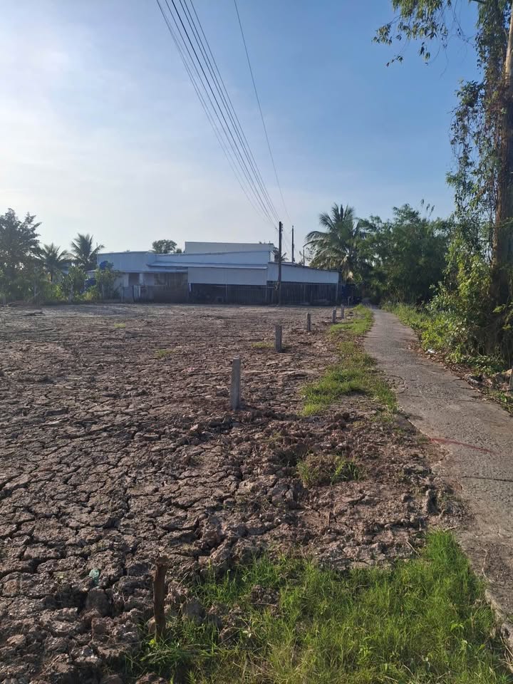 Đất thổ cư Thạnh Lộc 121m² giá chỉ 200 triệu - Cơ hội đầu tư tuyệt vời!