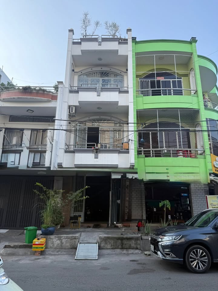 Nhà bán Phường 10, Quận 6, 72m² giá 16 tỷ - Sổ hồng chính chủ