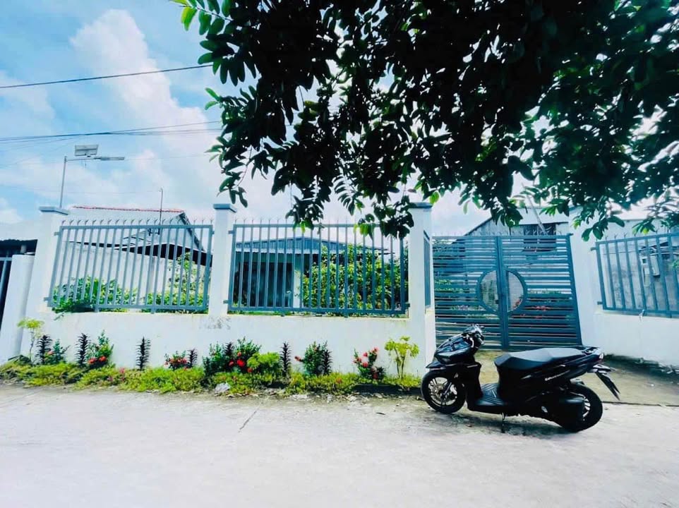 Nhà vườn nghỉ dưỡng tại phường Bình Đức, 1325m², giá 3 tỷ - Dọn vào ở ngay!