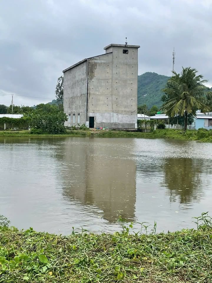 Nhà Yến Vạn Thanh, Huyện Hòn Đất, Kiên Giang - 4 Tầng, Giá 6.7 Tỷ Chỉ Có Tại Đây!