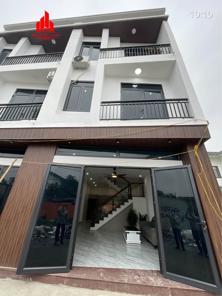 Nhà 3 tầng thiết kế hiện đại tại Khối Xuân Đông, 53m² giá 4 tỷ - Đầu tư sinh lời!