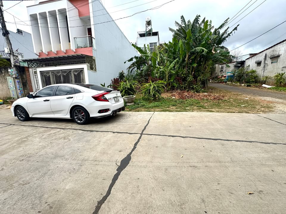 Đất 2 Mặt Tiền Hẻm Ô Tô Tải – Vị Trí Đẹp Gần Co.opmart – Giá 2.9 Tỷ Tại Thị Xã An Khê