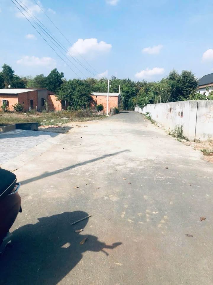 Đất nền mặt tiền đường nhựa Tân Phú - 235m² giá 520 triệu - Đầu tư sinh lời ngay!