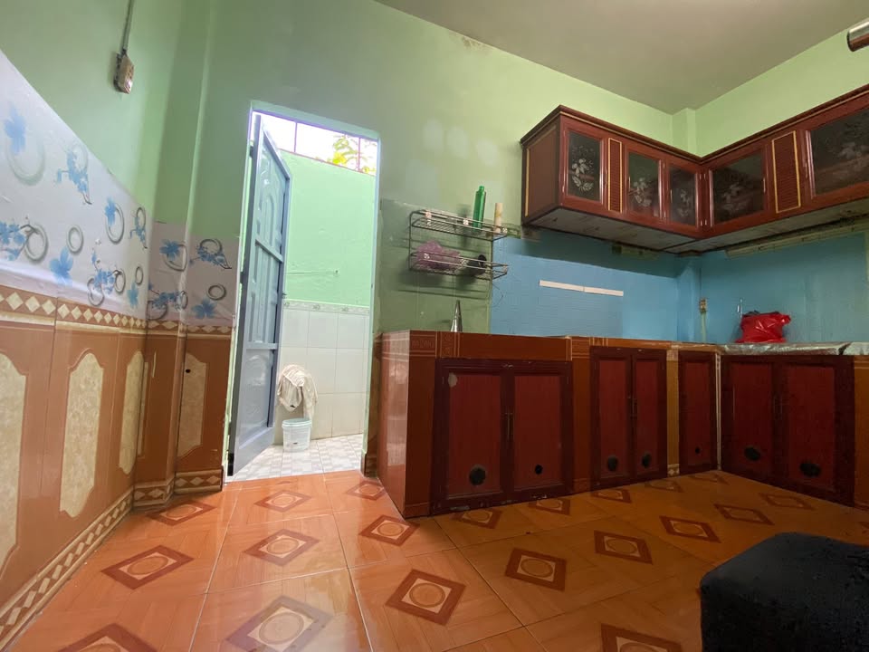 Nhà riêng SC Dĩ An 50m² giá 820 triệu - Bán gấp chính chủ!