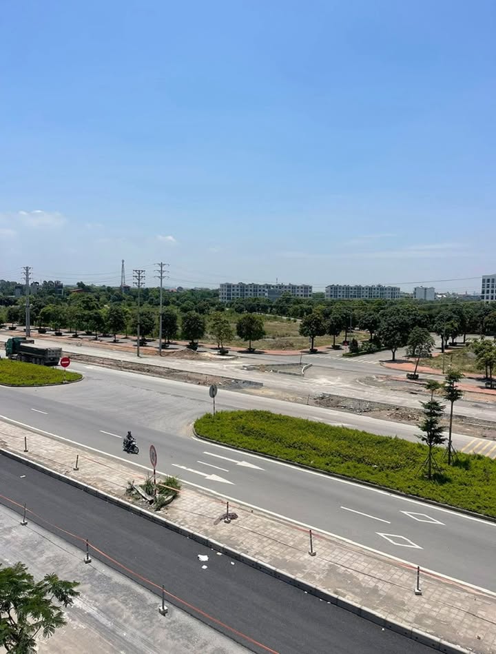 Nhà phố Hanopark 1 Đại Cương 100m² giá 4.05 tỷ - Hướng Nam thoáng đãng!