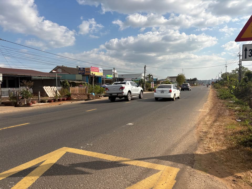 Đất nền tại Cuốc lô 14, Xã Biển Hồ, 300m² giá 1.6 tỷ - Cơ hội đầu tư hấp dẫn!