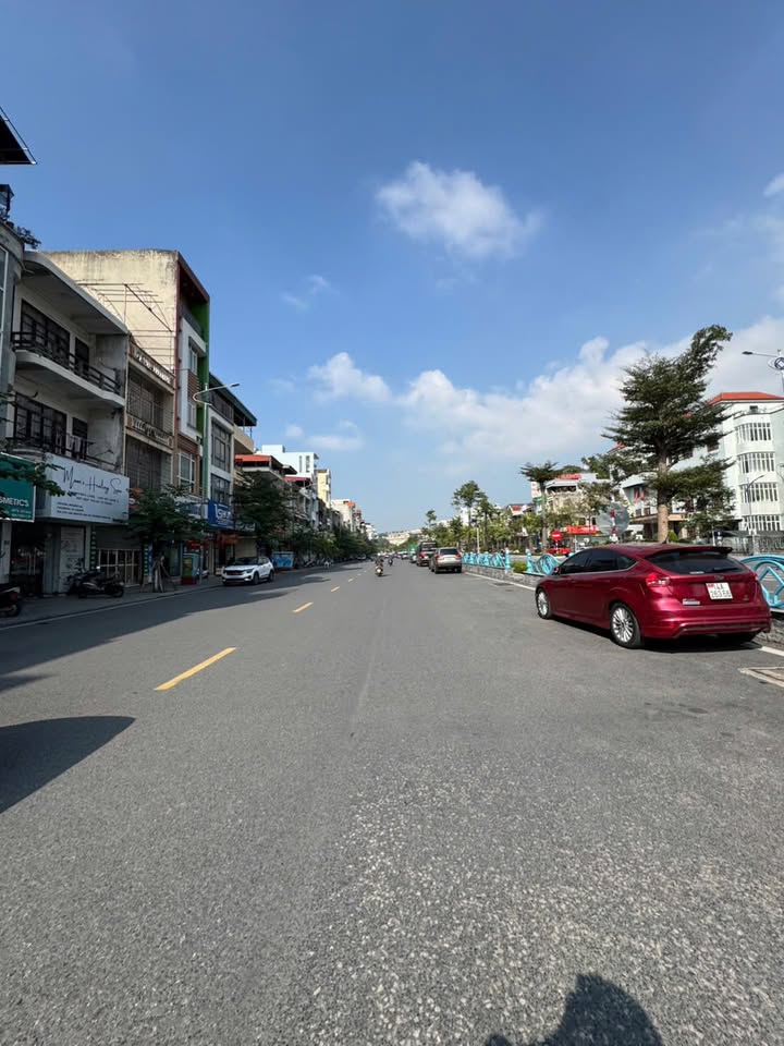 Nhà nghỉ 6 tầng tại Hạ Long 68m² giá 13 tỷ - Đang kinh doanh ổn định!