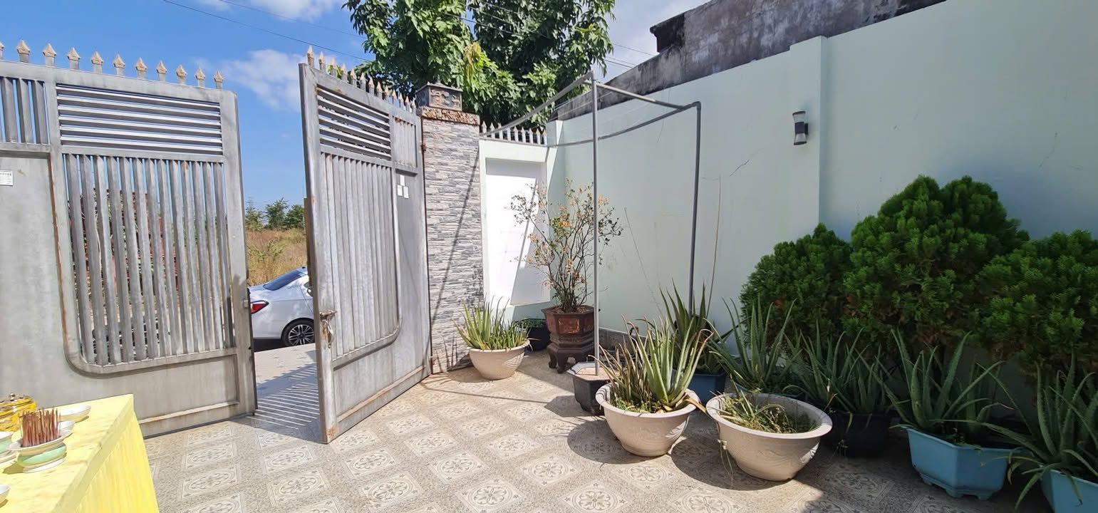 Nhà cấp 4 khu TĐC Hàm Liêm 3, 190m² giá chỉ 3.5 tỷ - Đầu tư sinh lời!